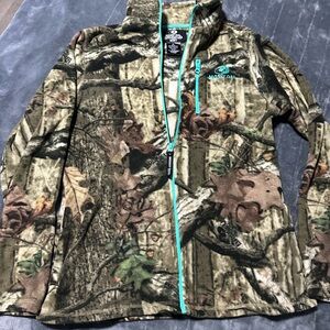 Mossy Oak Kids Camouflage Puffer Jacket size 8-10 Medium